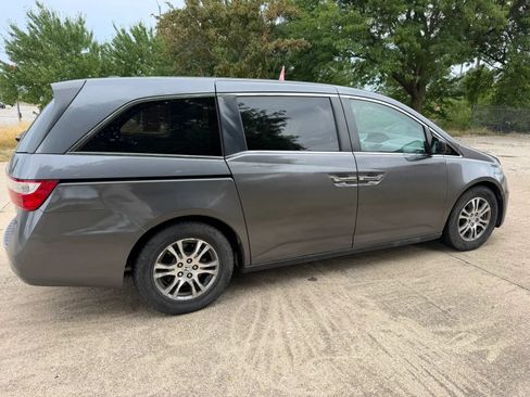 Used 2011 Honda Odyssey EX-L image 8