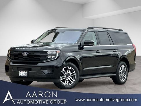 Used 2025 Ford Expedition Max Active AWD/4WD image 1