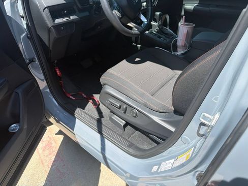 Used 2025 Honda CR-V Sport image 9