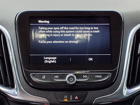 Used 2023 Chevrolet Equinox Premier image 14