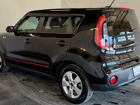 Used 2019 Kia Soul FWD image 7