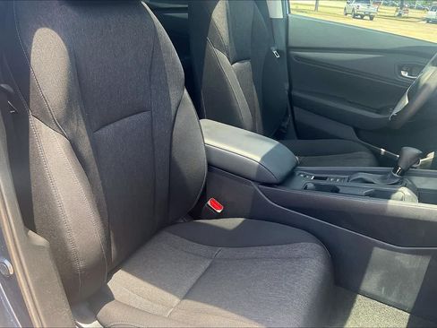 Used 2024 Honda Accord EX image 11