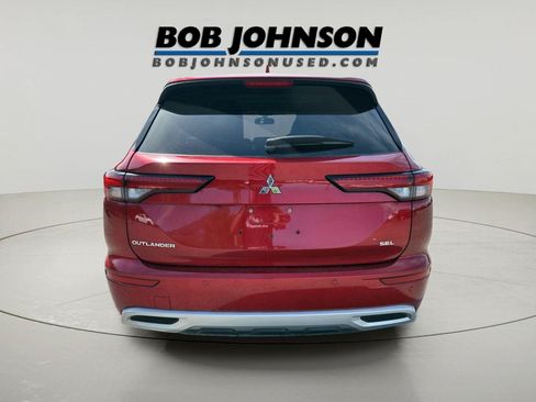 Used 2023 Mitsubishi Outlander SEL AWD/4WD image 4