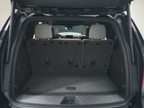 Used 2023 Chevrolet Tahoe LT w/ Luxury Package AWD/4WD image 26