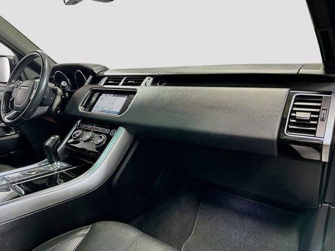 Used 2016 Land Rover Range Rover Sport HSE image 33