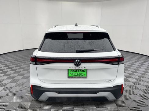 New 2026 Volkswagen Tiguan S AWD/4WD image 4