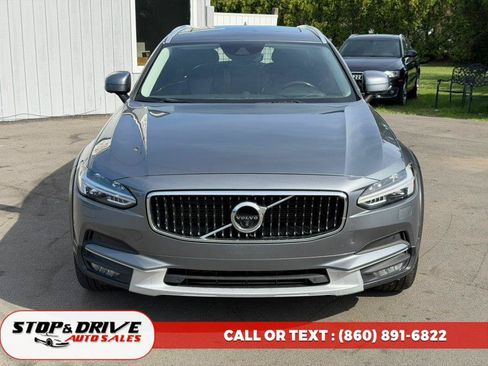 Used 2017 Volvo V90 T6 Cross Country AWD/4WD image 8