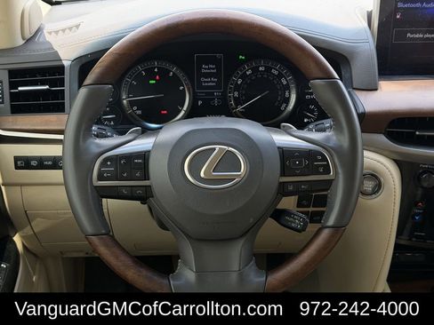 Used 2020 Lexus LX 570 4WD w/ Luxury Package image 13