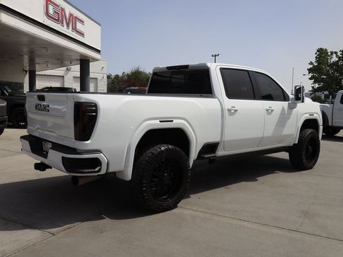 Used 2025 GMC Sierra 3500 AT4 w/ AT4 Premium Plus Package AWD/4WD image 6