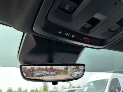 Used 2022 Cadillac Escalade Sport w/ Touring Package image 30