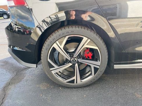 New 2025 Volkswagen GTI SE FWD image 15