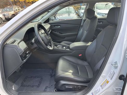 Used 2025 Honda Accord Touring image 16