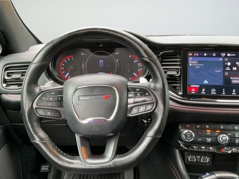Used 2024 Dodge Durango GT RWD image 13
