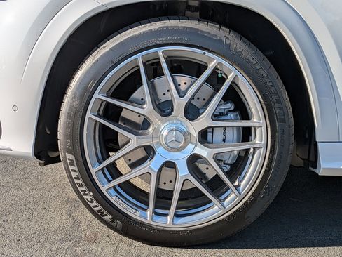 New 2026 Mercedes-Benz GLE 53 AMG 4MATIC image 13