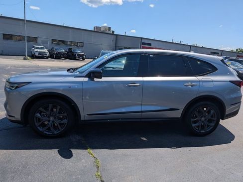 Used 2023 Acura MDX A-Spec AWD/4WD image 3