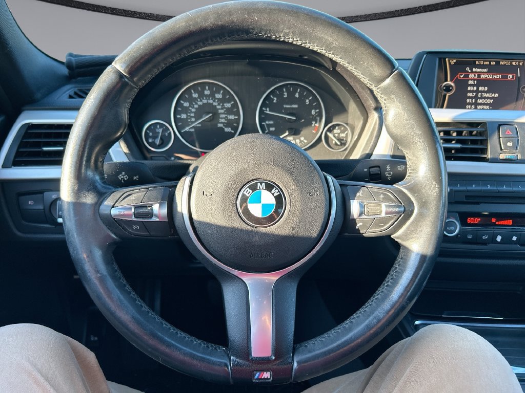 Used 2014 BMW 320i Sedan RWD image 14