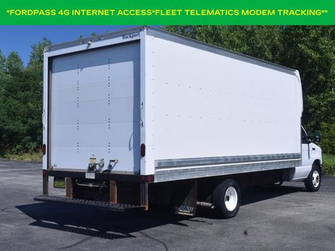 Used 2022 Ford E-350 and Econoline 350 Super Duty RWD image 8