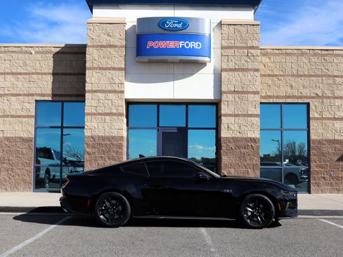 New 2026 Ford Mustang GT image 5