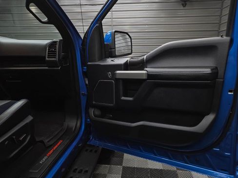 Used 2019 Ford F150 Raptor w/ Equipment Group 802A Luxury AWD/4WD image 37