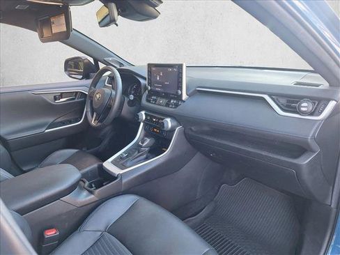 Certified 2022 Toyota RAV4 XSE image 18