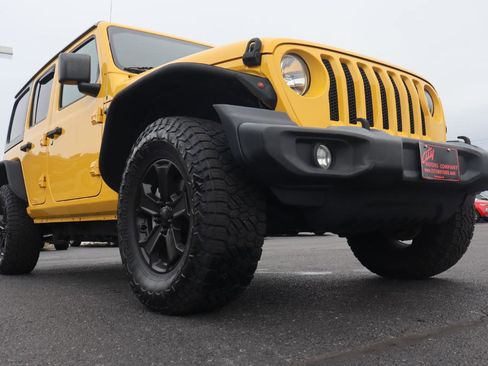 Used 2018 Jeep Wrangler Unlimited Sport S image 18