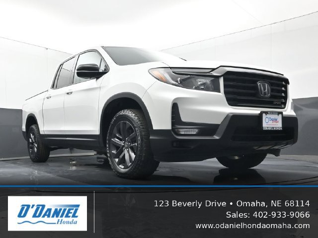 Used 2023 Honda Ridgeline Sport image 14