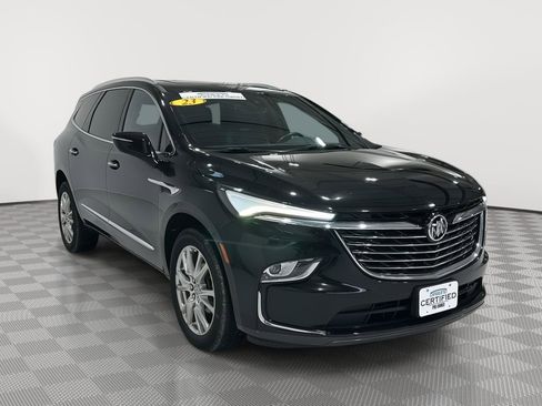Used 2023 Buick Enclave Essence w/ Experience Buick Package image 7
