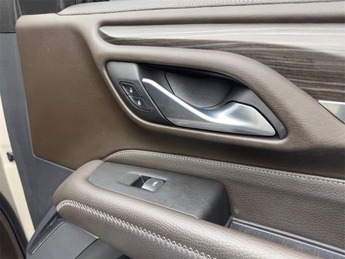 Used 2022 GMC Yukon Denali image 54