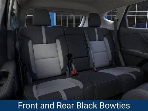 New 2026 Chevrolet Blazer LT w/ Convenience Package FWD image 19