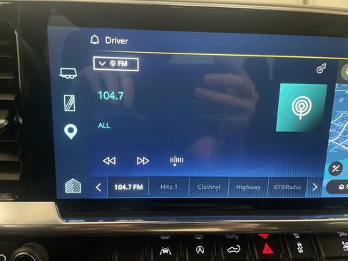 Used 2025 Chevrolet Silverado 1500 RST w/ Protection Package AWD/4WD image 7