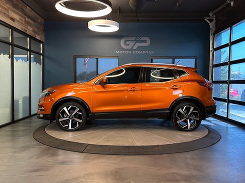 Used 2021 Nissan Rogue Sport SL w/ Premium Package AWD/4WD image 6