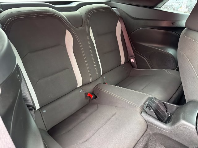 Used 2021 Chevrolet Camaro LT RWD image 27