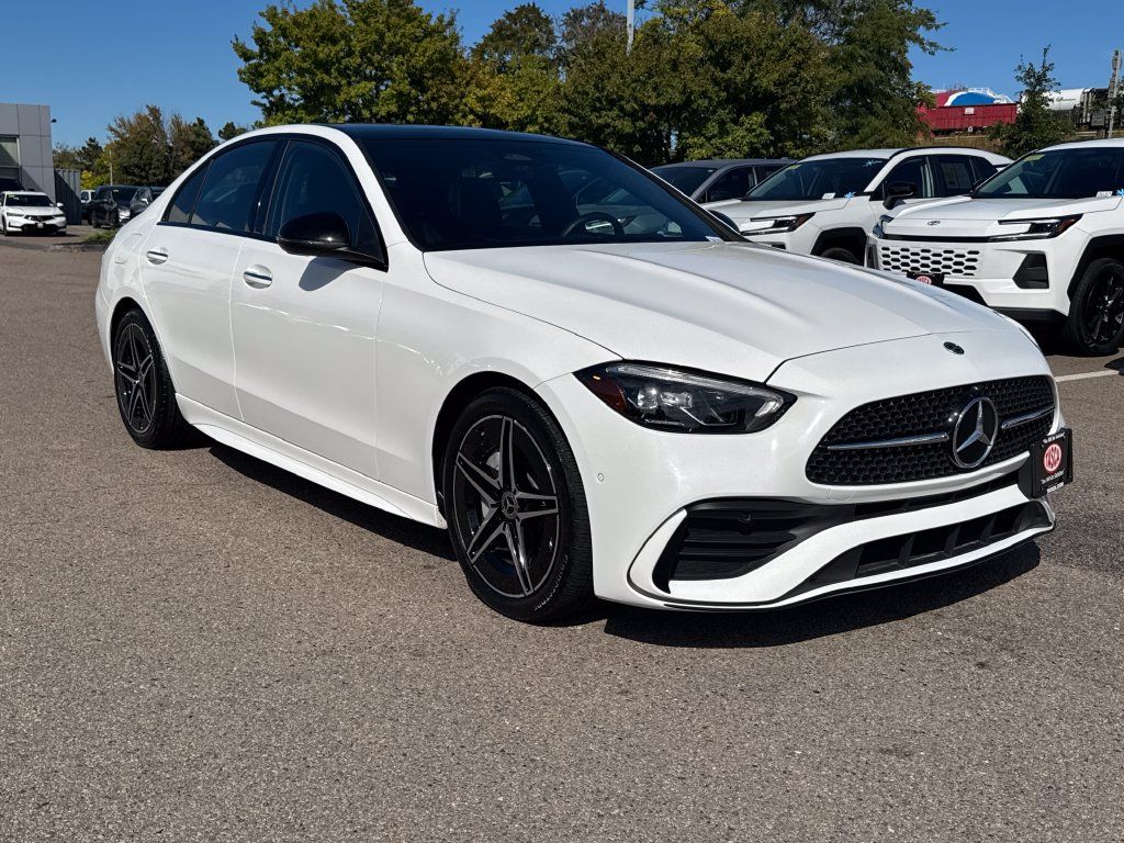 Used 2024 Mercedes-Benz C 300 4MATIC Sedan image 9