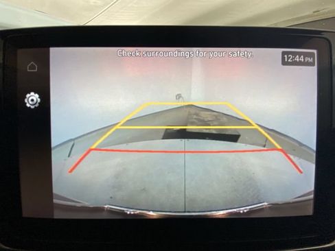 Used 2023 Hyundai Venue Limited FWD image 17