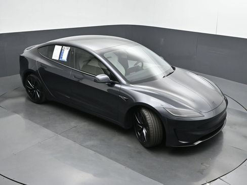Used 2024 Tesla Model 3 Performance AWD/4WD image 44