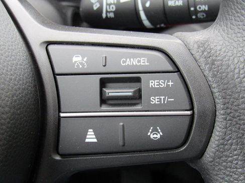 Used 2024 Honda CR-V EX image 11
