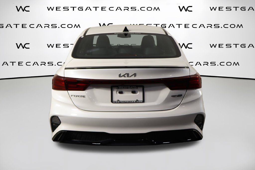 Used 2024 Kia Forte GT-Line w/ GT-Line Premium Package FWD image 4