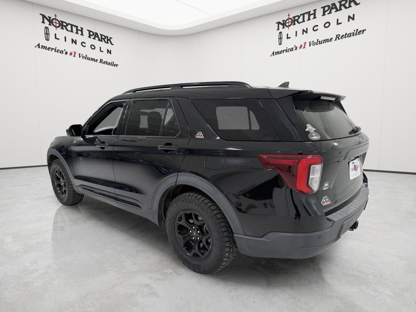 Used 2021 Ford Explorer Timberline AWD/4WD image 2
