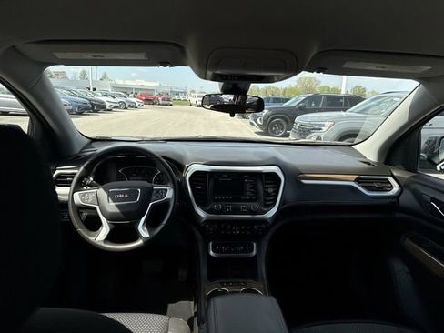 Used 2023 GMC Acadia SLE w/ Driver Convenience Package FWD image 20