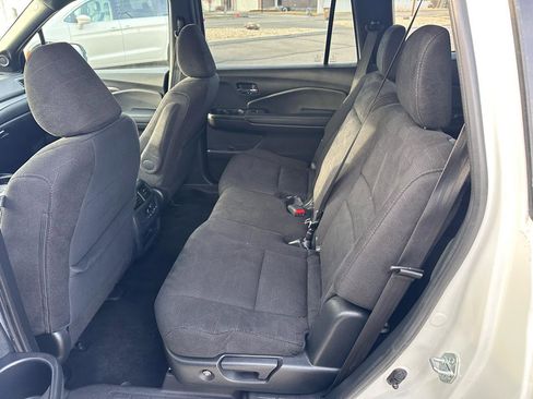 Used 2022 Honda Pilot Sport image 8