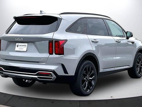 Used 2023 Kia Sorento SX AWD/4WD image 8