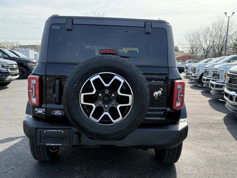 New 2026 Ford Bronco Outer Banks AWD/4WD image 6