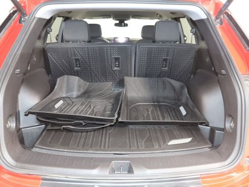 Used 2024 Chevrolet Blazer LT w/ Convenience Package FWD image 45