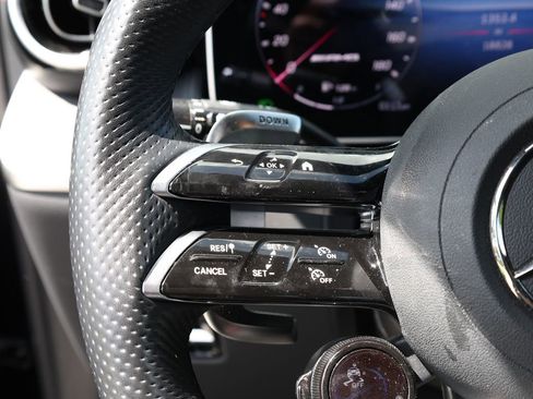 Used 2025 Mercedes-Benz GLC 43 AMG 4MATIC image 34