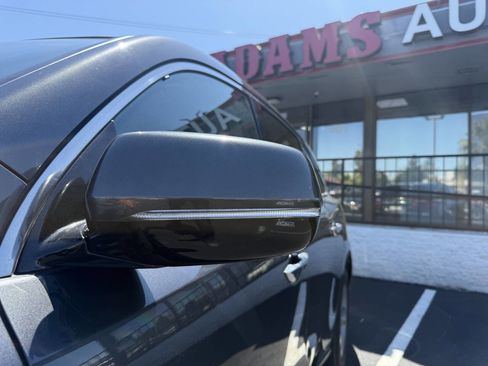 Used 2016 Acura MDX SH-AWD image 25