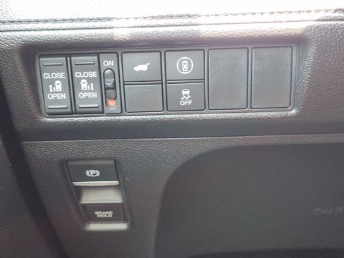 Used 2023 Honda Odyssey Sport image 22