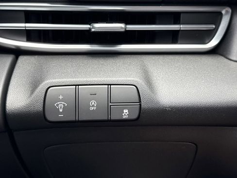 New 2026 Hyundai Elantra SE w/ Cargo Package FWD image 17