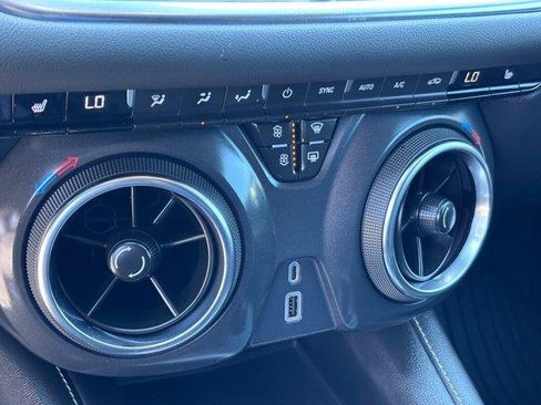 Used 2024 Chevrolet Blazer LT w/ Midnight/Sport Edition FWD image 24