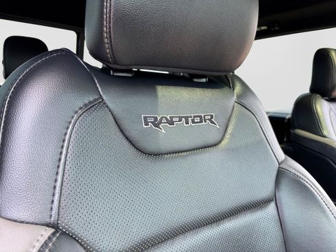 Used 2018 Ford F150 Raptor w/ Equipment Group 802A Luxury AWD/4WD image 46