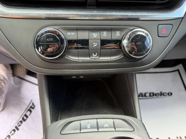 Used 2024 Buick Envista Preferred FWD image 14